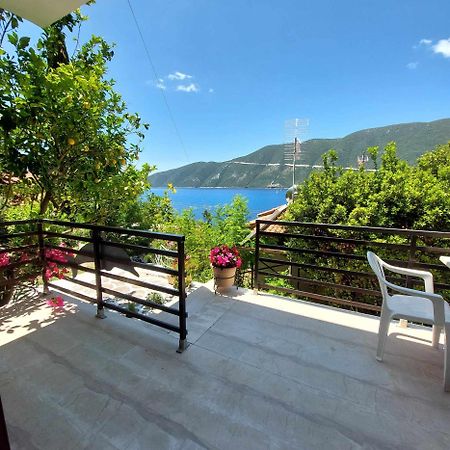 Апартаменты Delfini Bay Retreat Василики Экстерьер фото